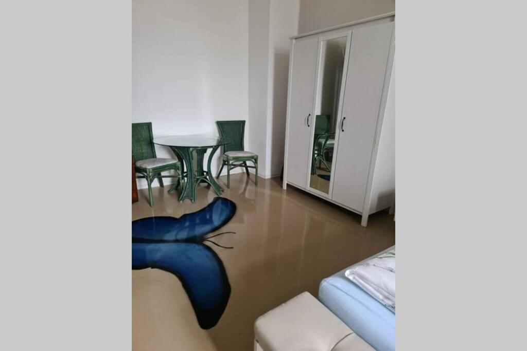 Apartment Ferienwohnung Mit Guter Anbindung Zur &